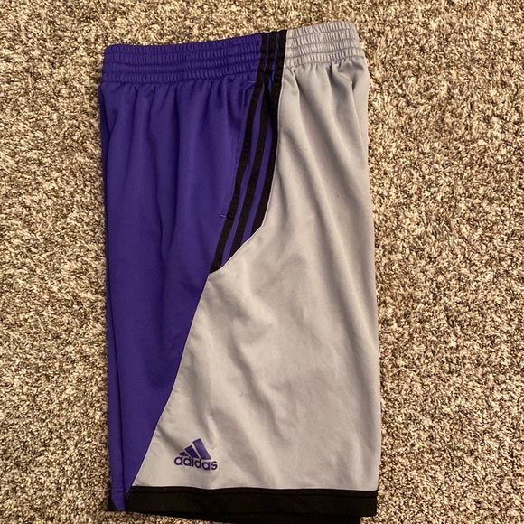 Adidas shorts - Picture 3 of 3
